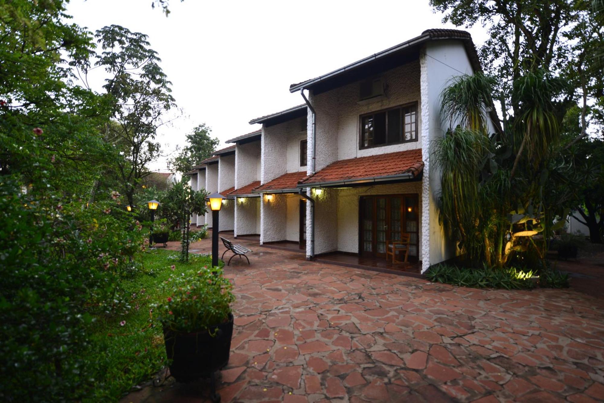 Hotel Restaurant Papillon Bella Vista Sur Buitenkant foto